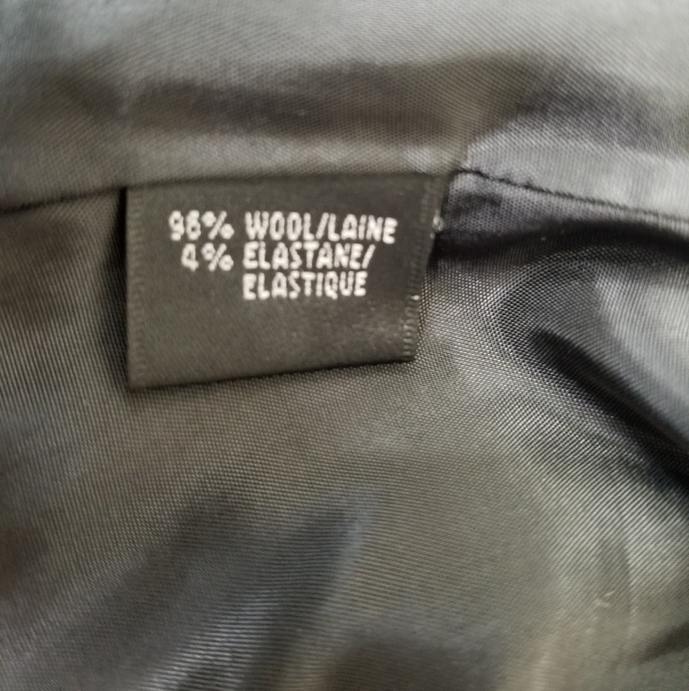 || LAFAYETTE 148 || Black Wool Fitted Blazer - Picture 7 of 7